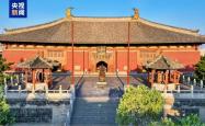 大同华严寺殿墙遭游客刻字？官方：系浮尘涂画未造成损伤